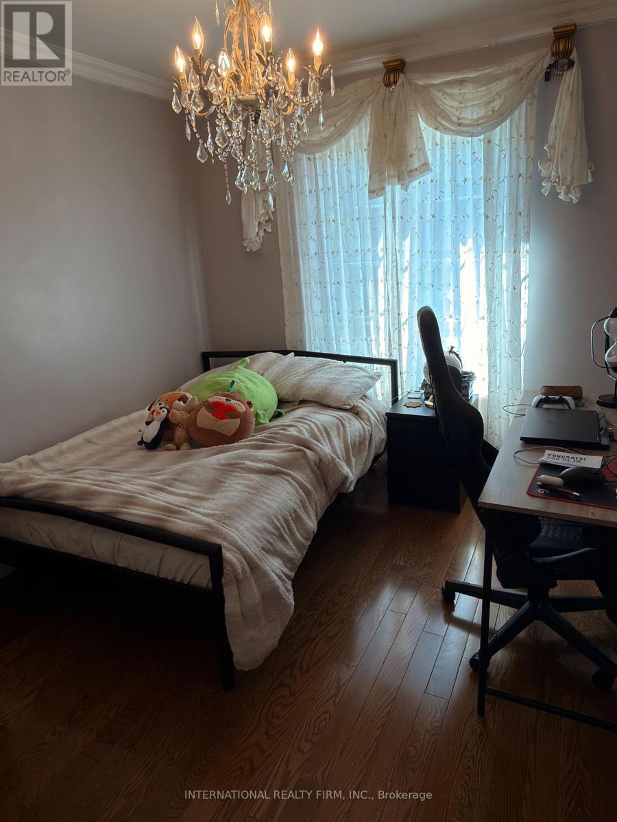 2910 Oka Road, Mississauga, ON