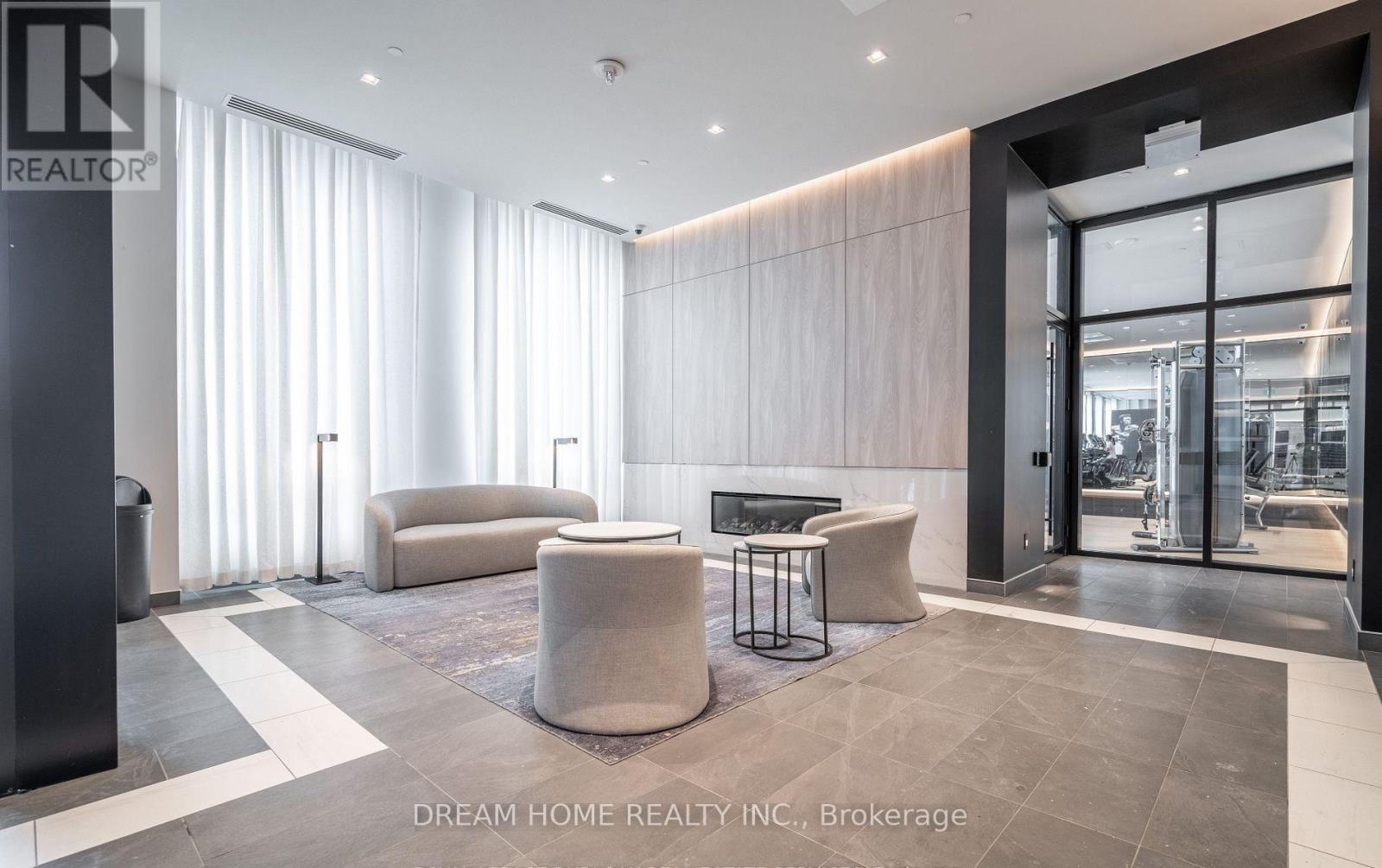 728 - 1 Jarvis St Street, Hamilton, ON - Indoor Photo Showing Other Room