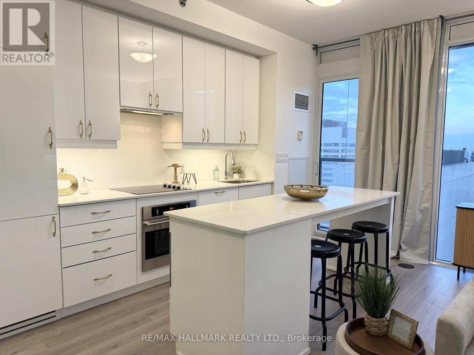 3109 - 426 University Avenue, Toronto, ON - Indoor Photo Showing Kitchen