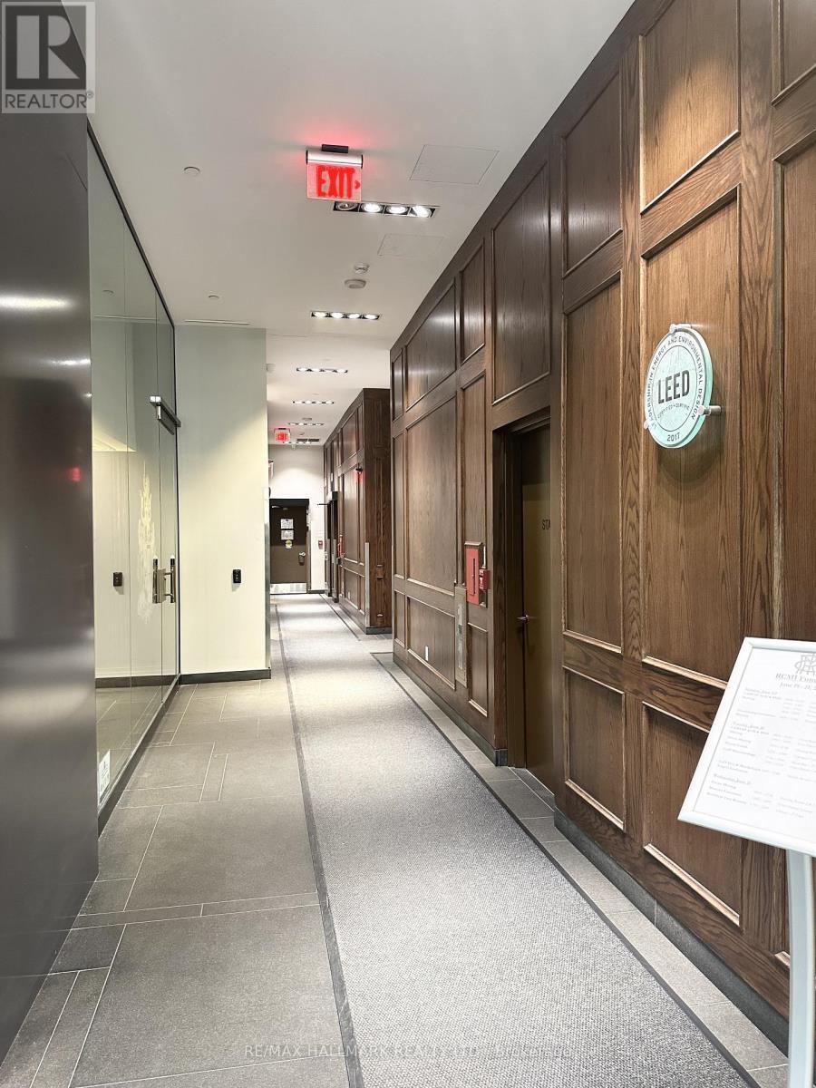 3109 - 426 University Avenue, Toronto, ON - Indoor Photo Showing Other Room