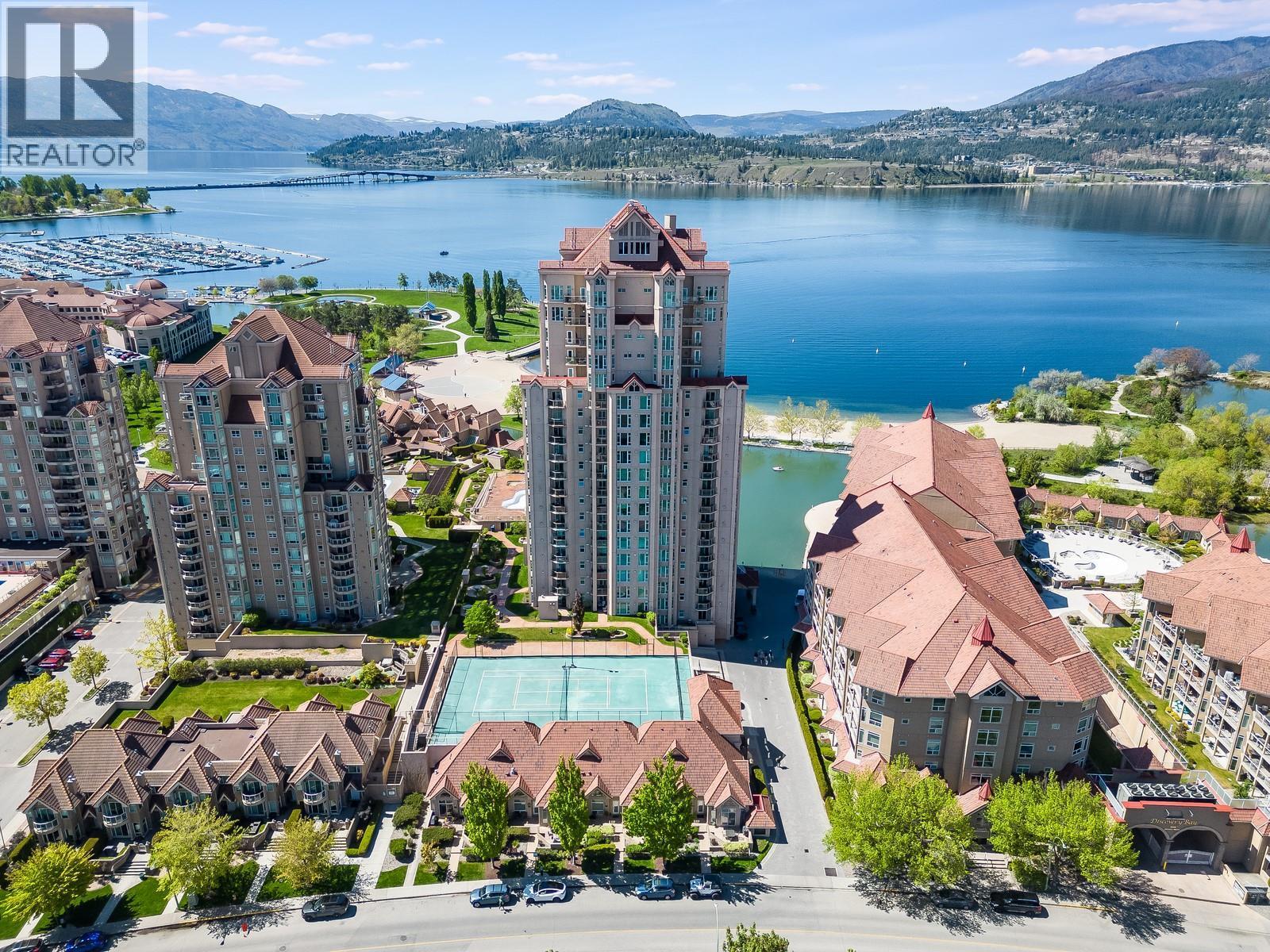 1128 Sunset Drive Unit# 803, Kelowna, BC - Outdoor With Body Of Water With View