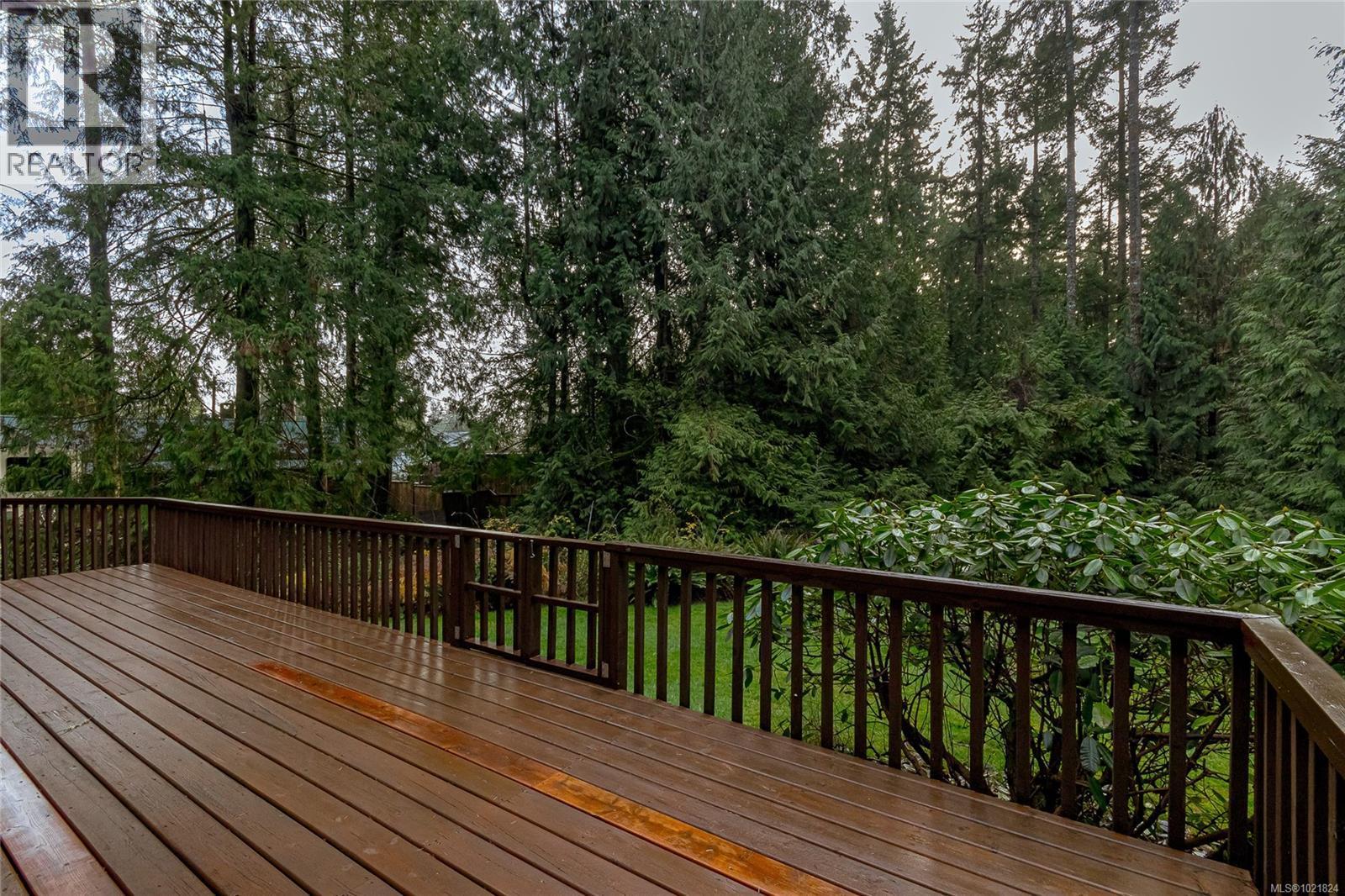 2682 Sunny Glades Lane, Shawnigan Lake, BC - Outdoor