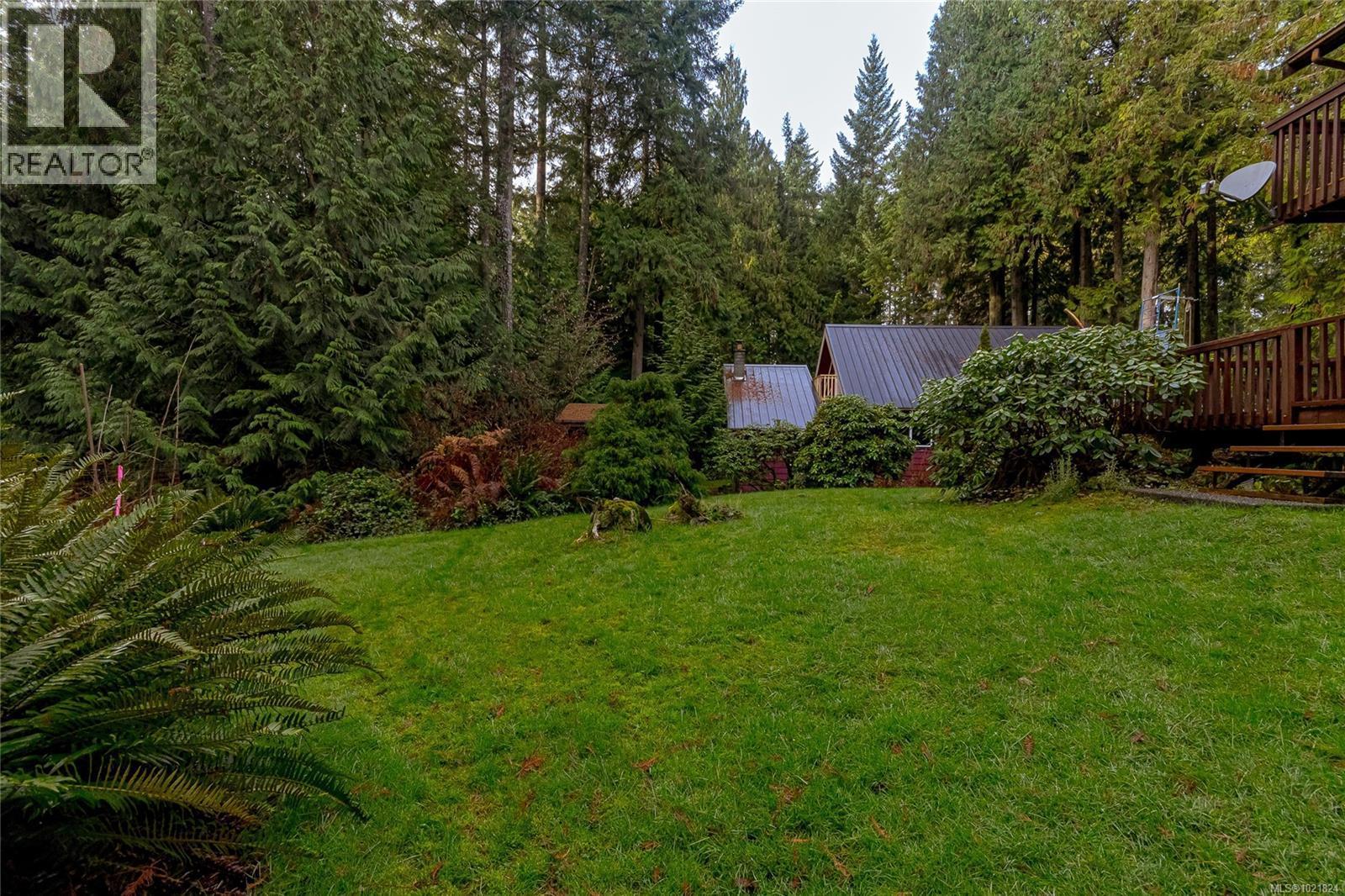 2682 Sunny Glades Lane, Shawnigan Lake, BC - Outdoor