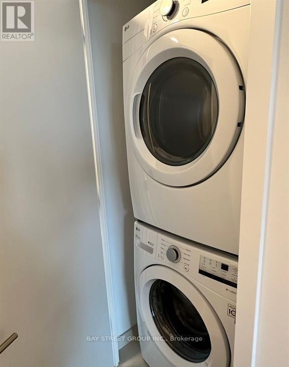 3101 - 130 River Street, Toronto, ON - Indoor Photo Showing Laundry Room
