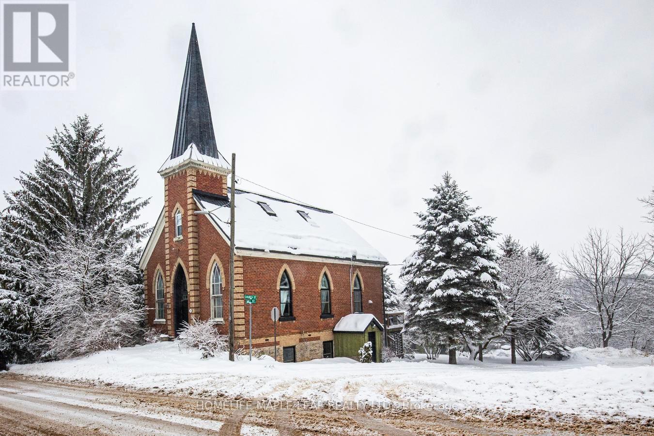 10 Mill Street, Amaranth, ON - Outdoor