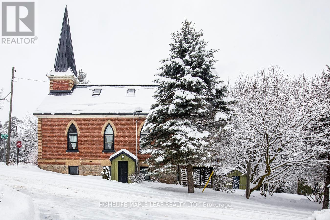 10 Mill Street, Amaranth, ON - Outdoor