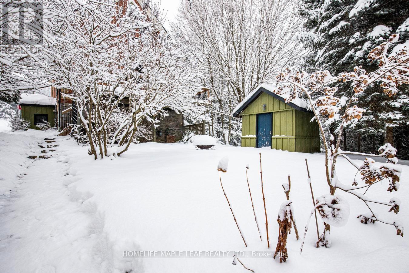 10 Mill Street, Amaranth, ON - Outdoor