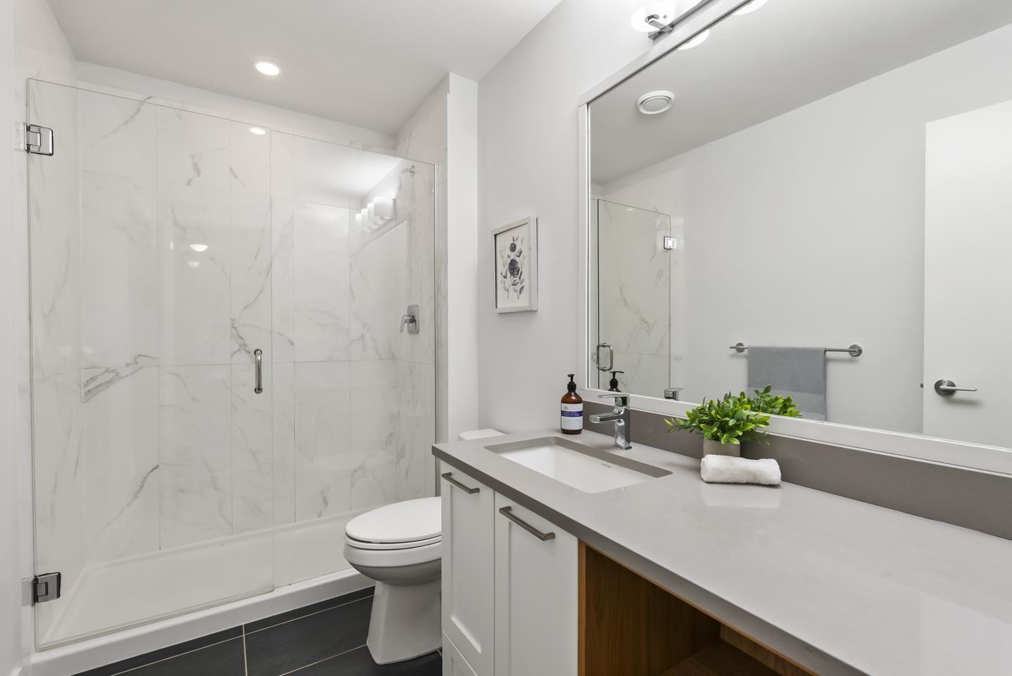 36 288 171 Street, Surrey, BC - Indoor Photo Showing Bathroom