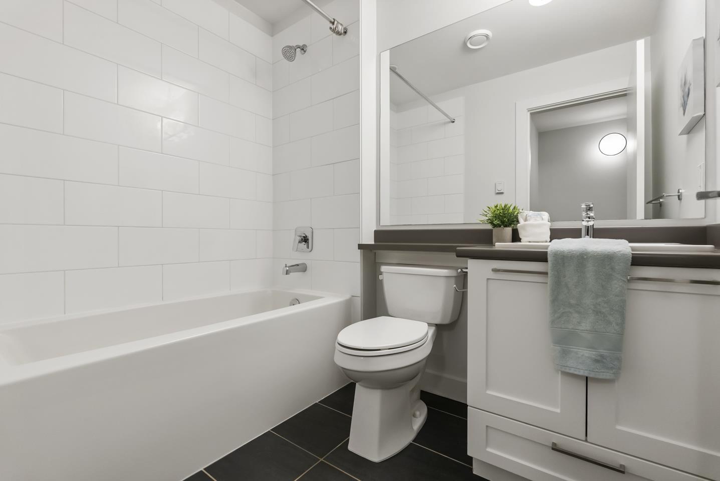 36 288 171 Street, Surrey, BC - Indoor Photo Showing Bathroom