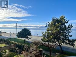 226 5160 DAVIS BAY ROAD Sechelt, BC V7Z 0H3