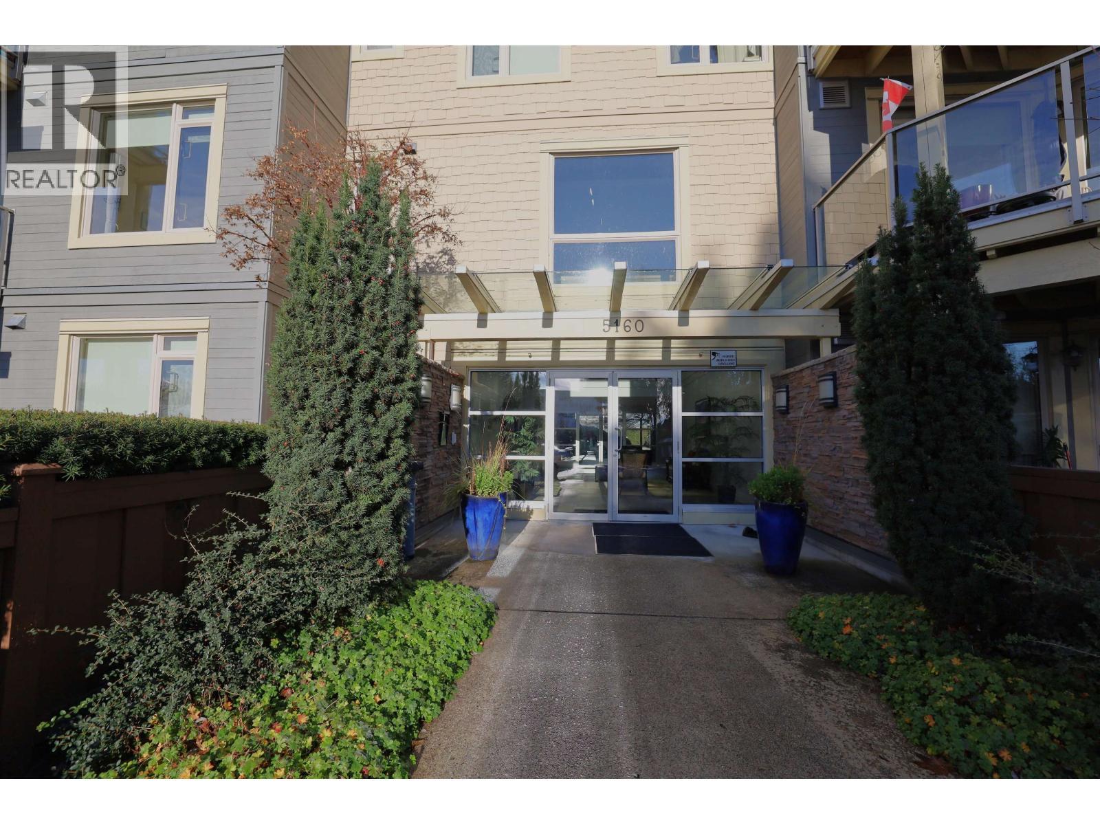 226 5160 Davis Bay Road, Sechelt, BC