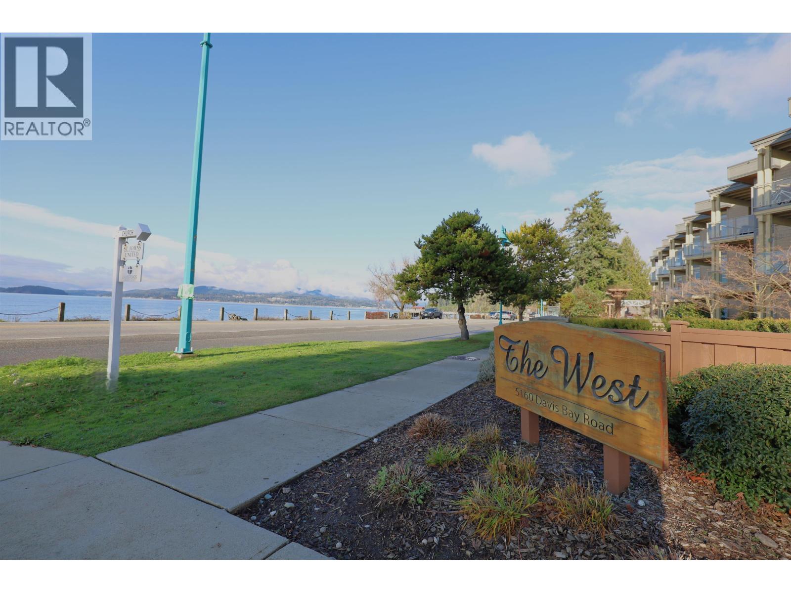 226 5160 Davis Bay Road, Sechelt, BC