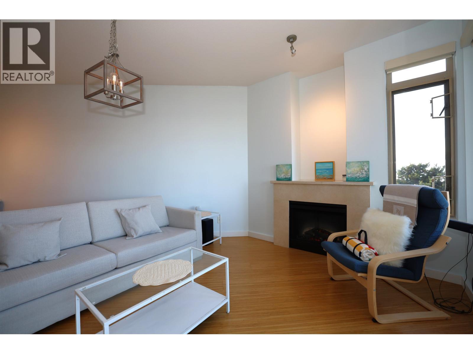 226 5160 Davis Bay Road, Sechelt, BC