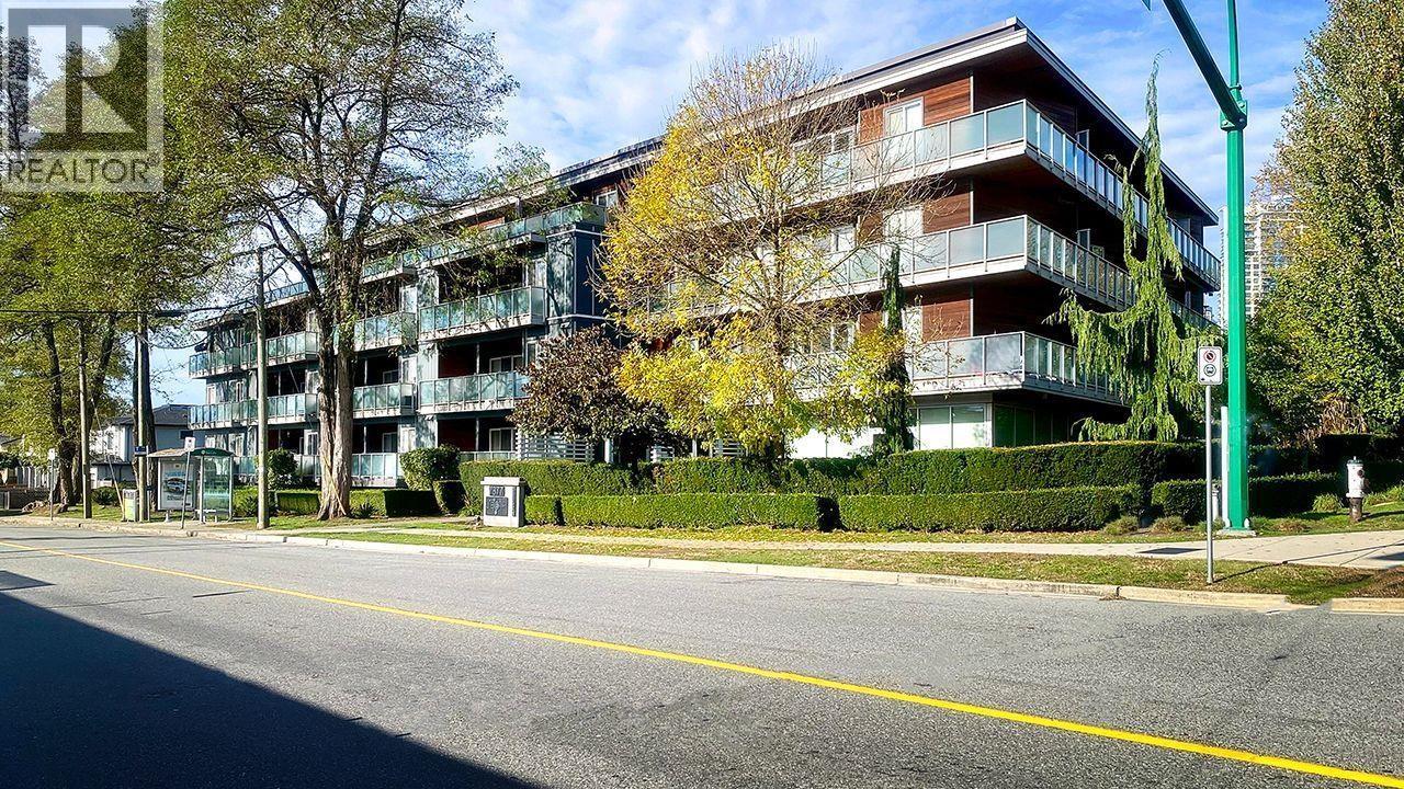 106 7377 14Th Avenue, Burnaby, BC - Outdoor With Facade