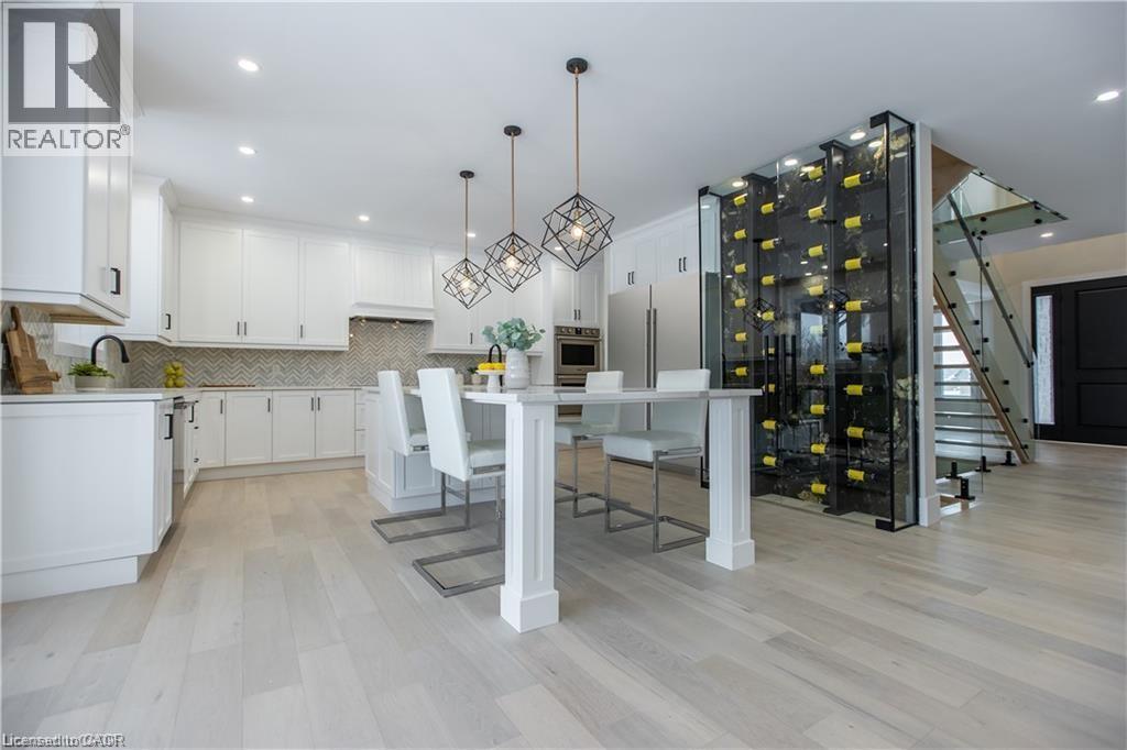 Lot 2 Avery Place, Milverton, ON - Indoor Photo Showing Kitchen With Upgraded Kitchen