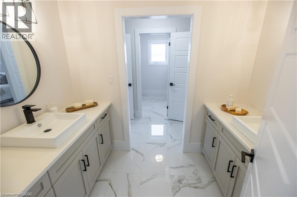 Lot 2 Avery Place, Milverton, ON - Indoor Photo Showing Bathroom