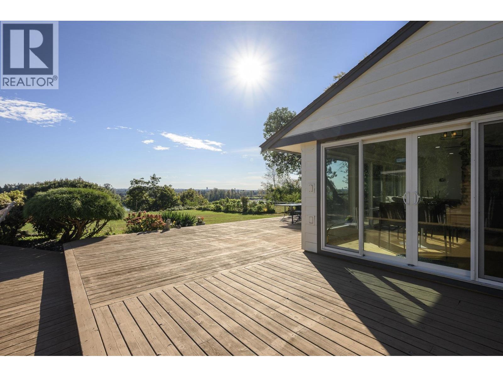 21866 River Road, Maple Ridge, BC - Outdoor With Deck Patio Veranda