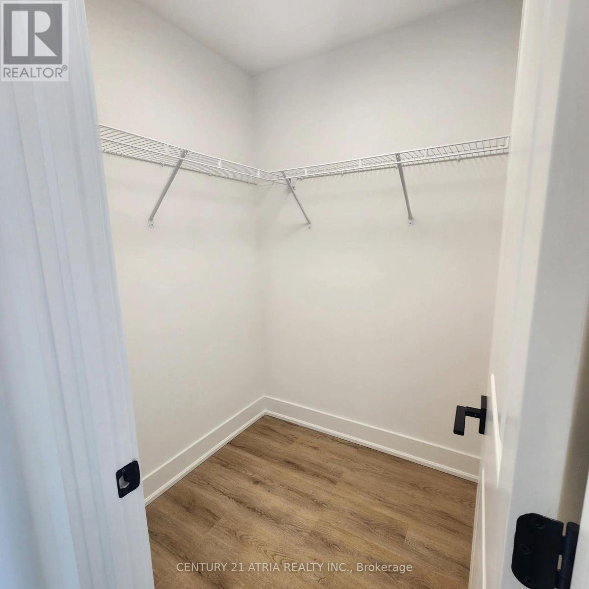 402 - 575 Conklin Road, Brantford, ON - Indoor With Storage