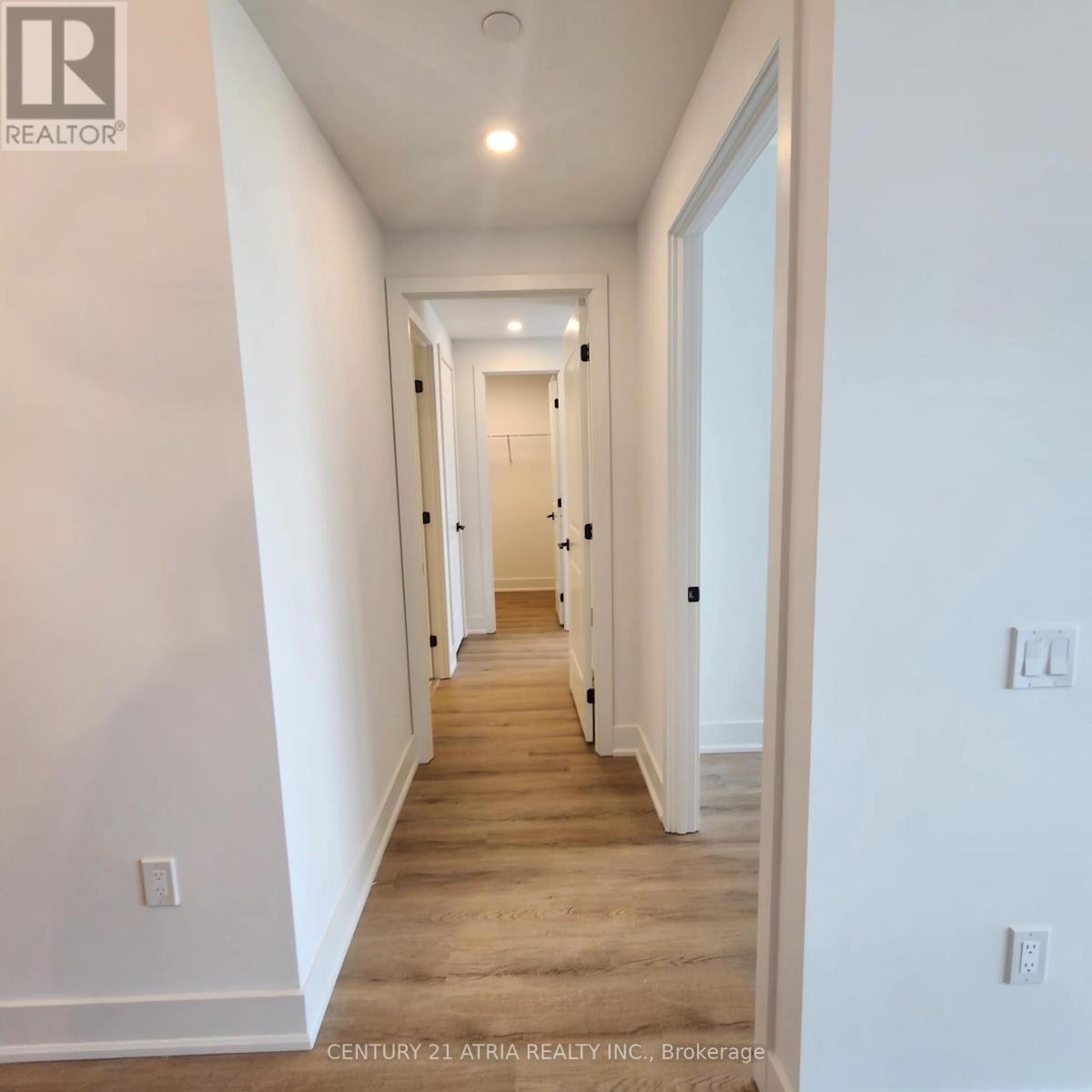 402 - 575 Conklin Road, Brantford, ON - Indoor Photo Showing Other Room