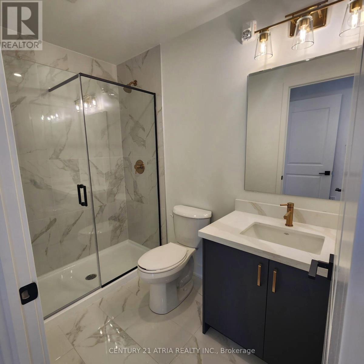 402 - 575 Conklin Road, Brantford, ON - Indoor Photo Showing Bathroom