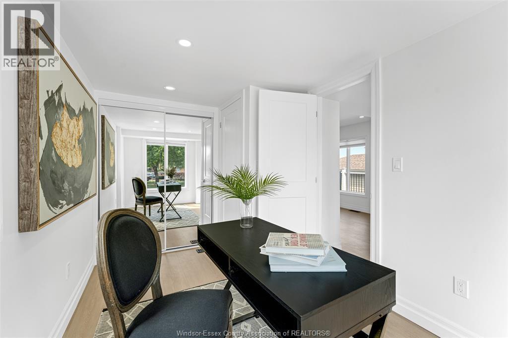 8830 Riverside Drive East, Windsor, ON - Indoor Photo Showing Office