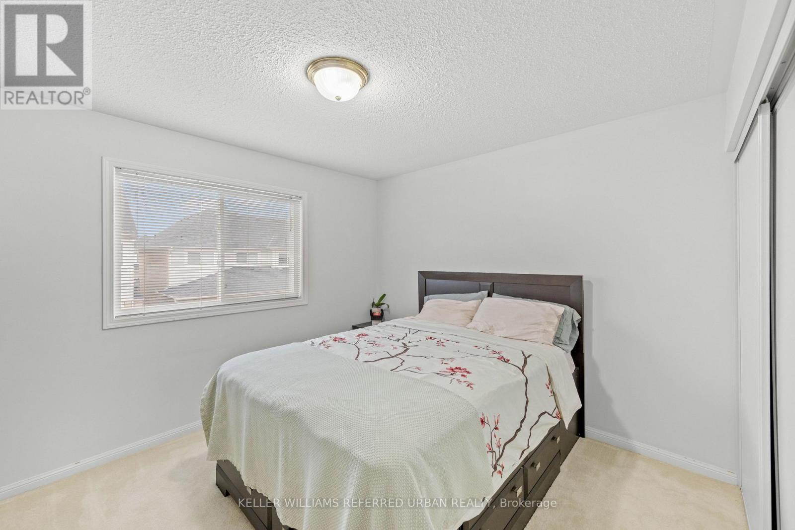 20 Williamson Drive, Brampton, ON - Indoor Photo Showing Bedroom
