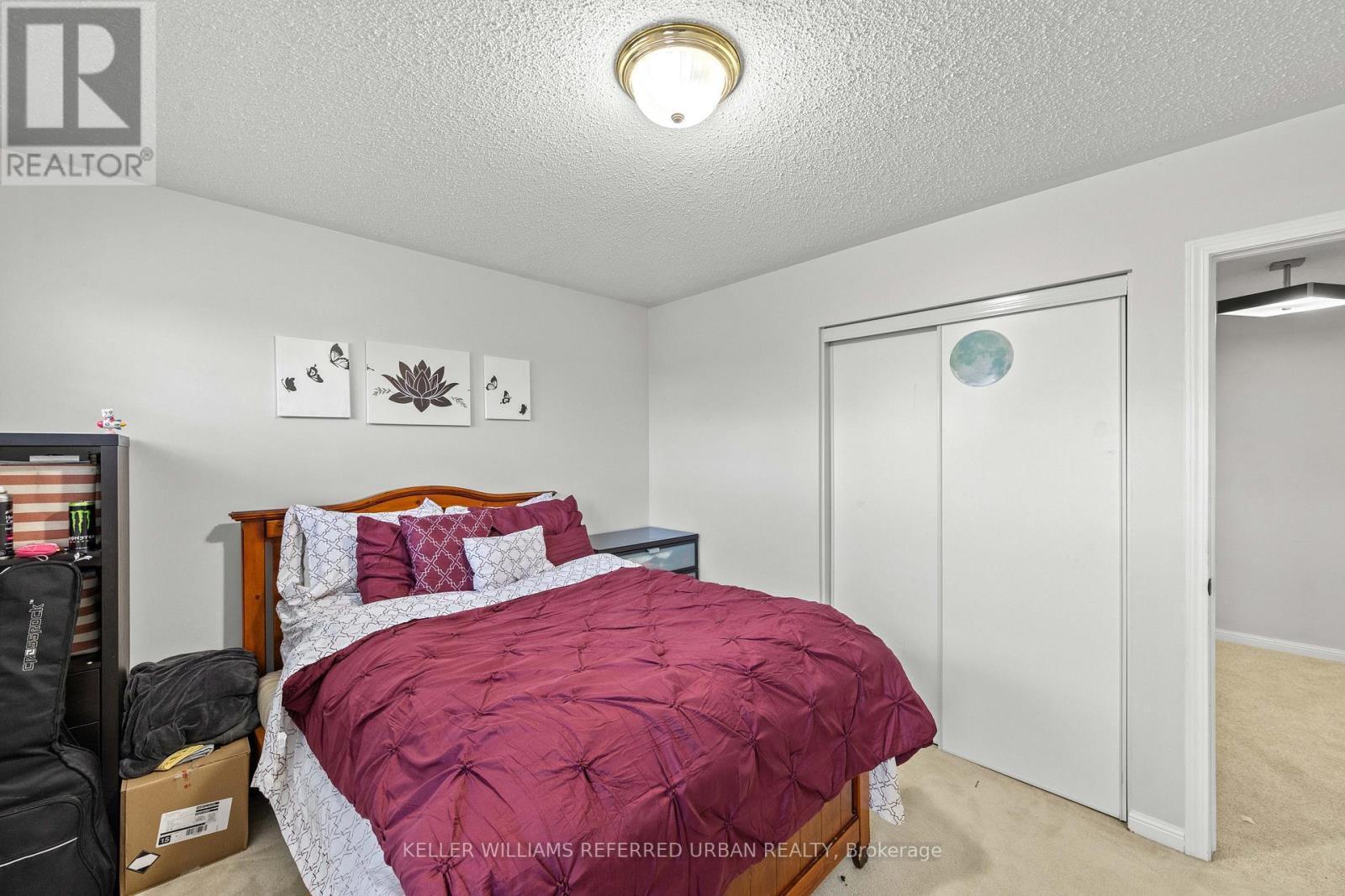 20 Williamson Drive, Brampton, ON - Indoor Photo Showing Bedroom