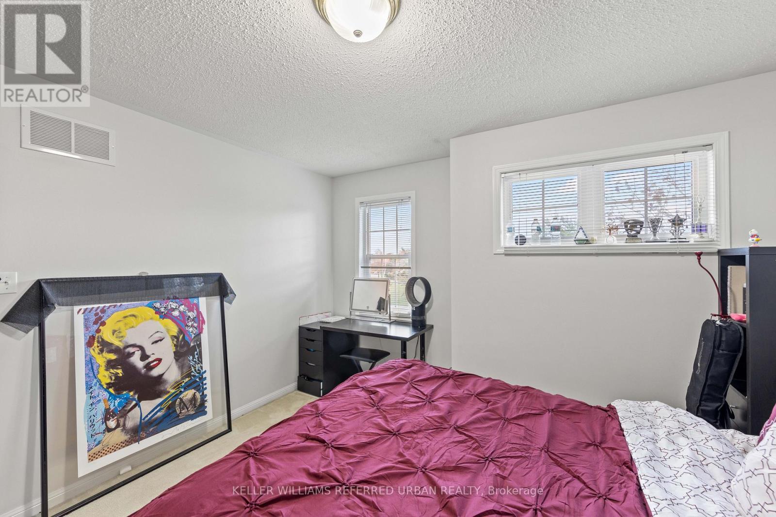 20 Williamson Drive, Brampton, ON - Indoor Photo Showing Bedroom