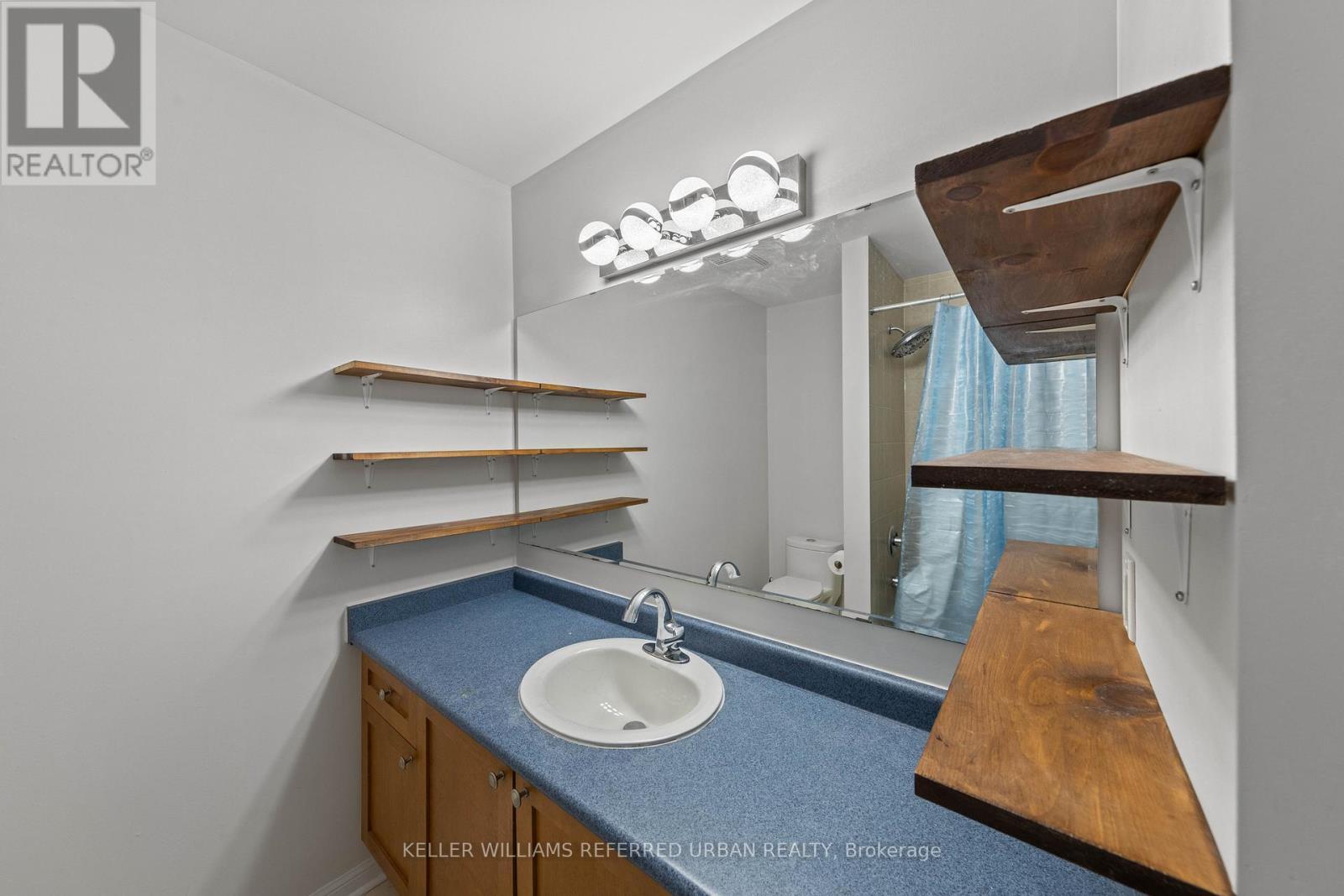 20 Williamson Drive, Brampton, ON - Indoor