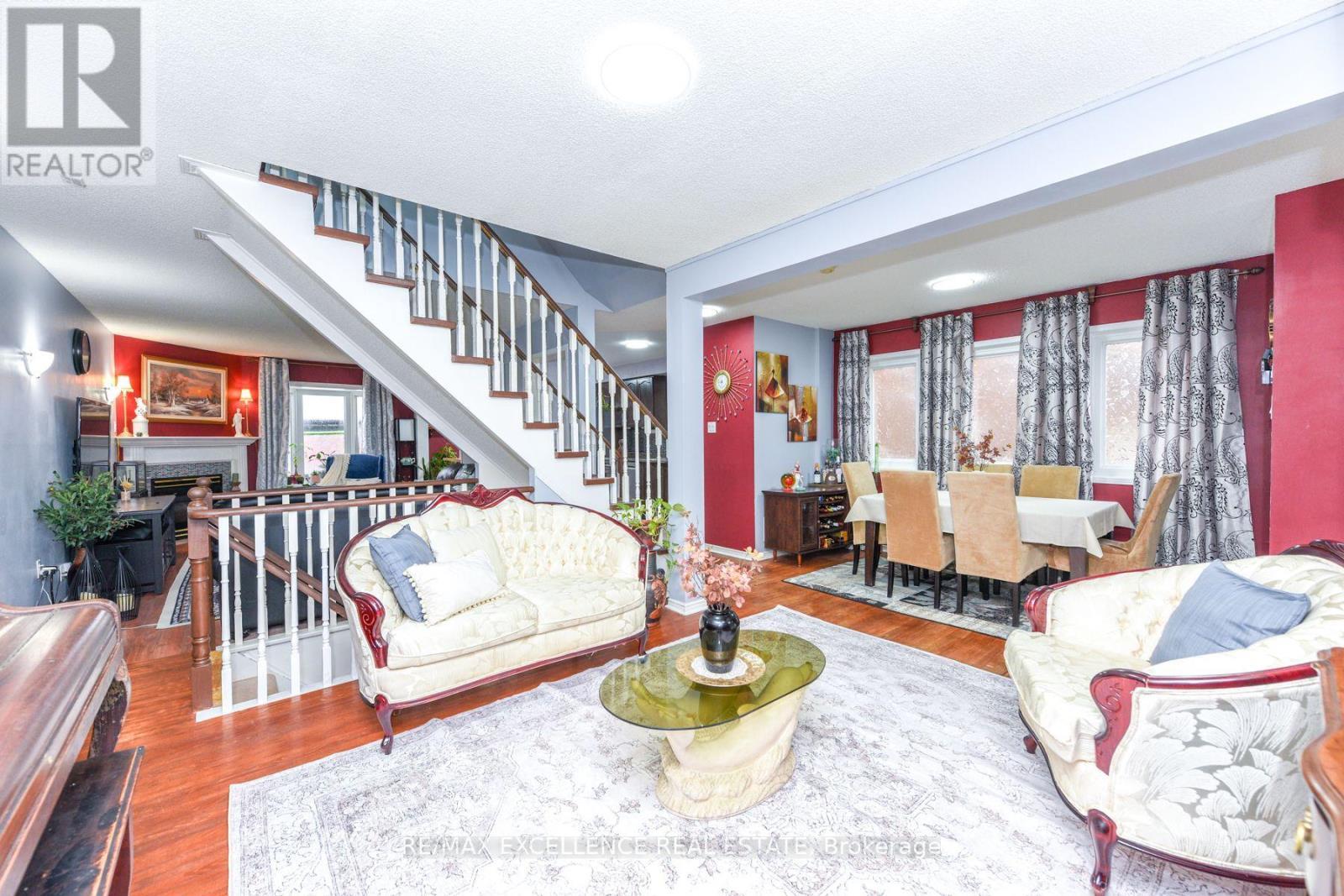 11 Arthurs Crescent, Brampton, ON - Indoor