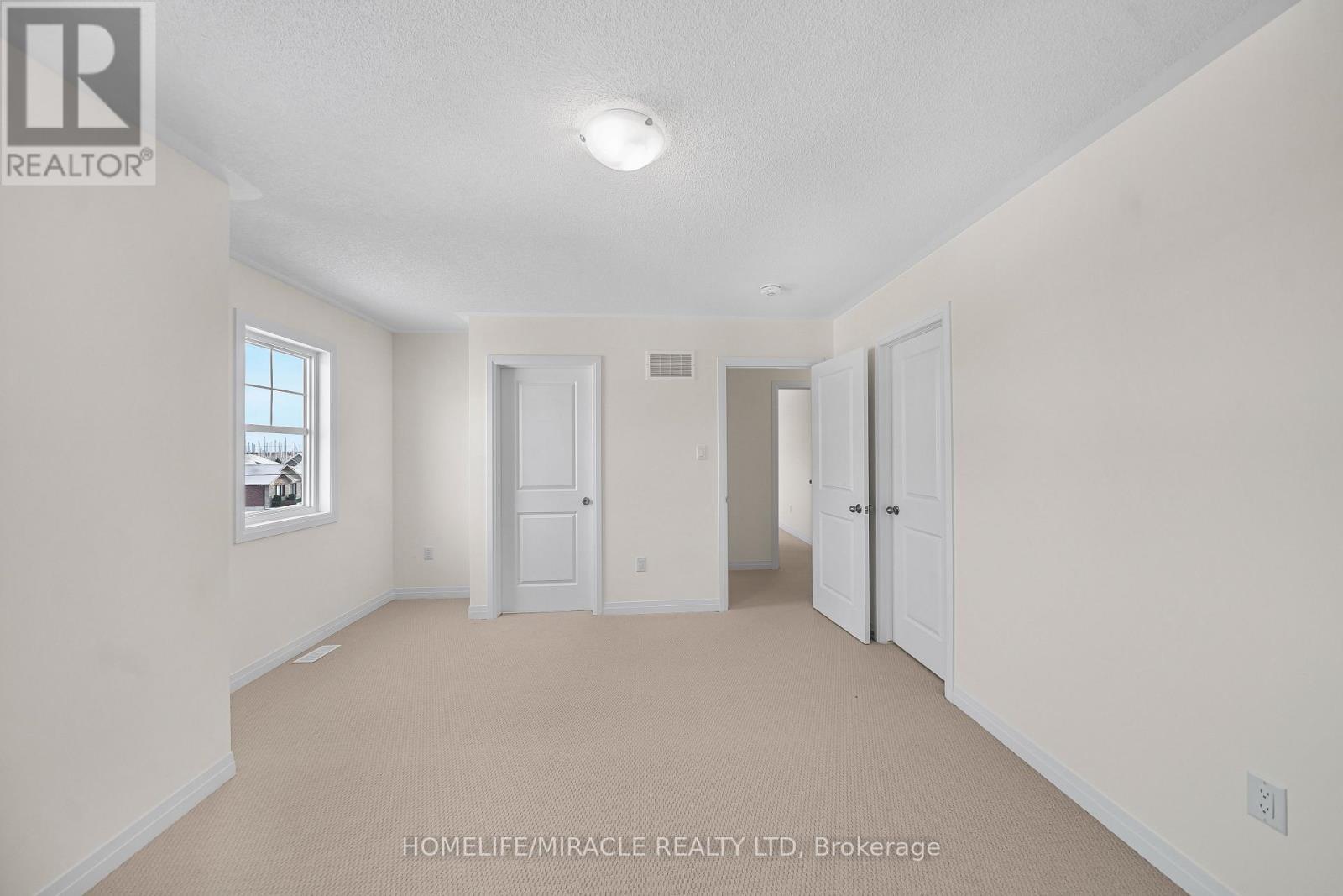 103 Windermere Boulevard, Loyalist, ON - Indoor Photo Showing Other Room