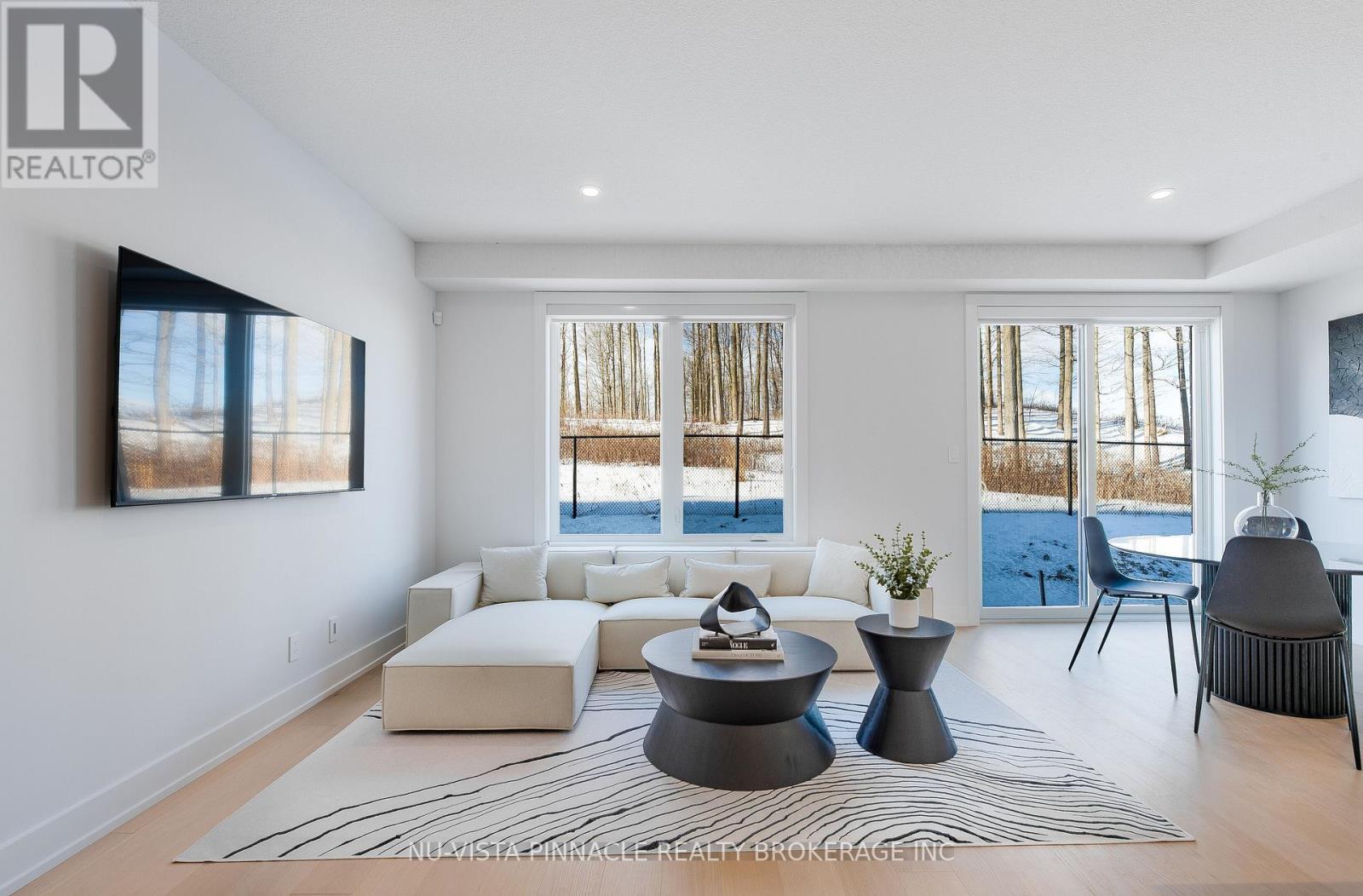 Photos of a similar unit - 72 - 1175 Riverbend Road, London South (South B), ON