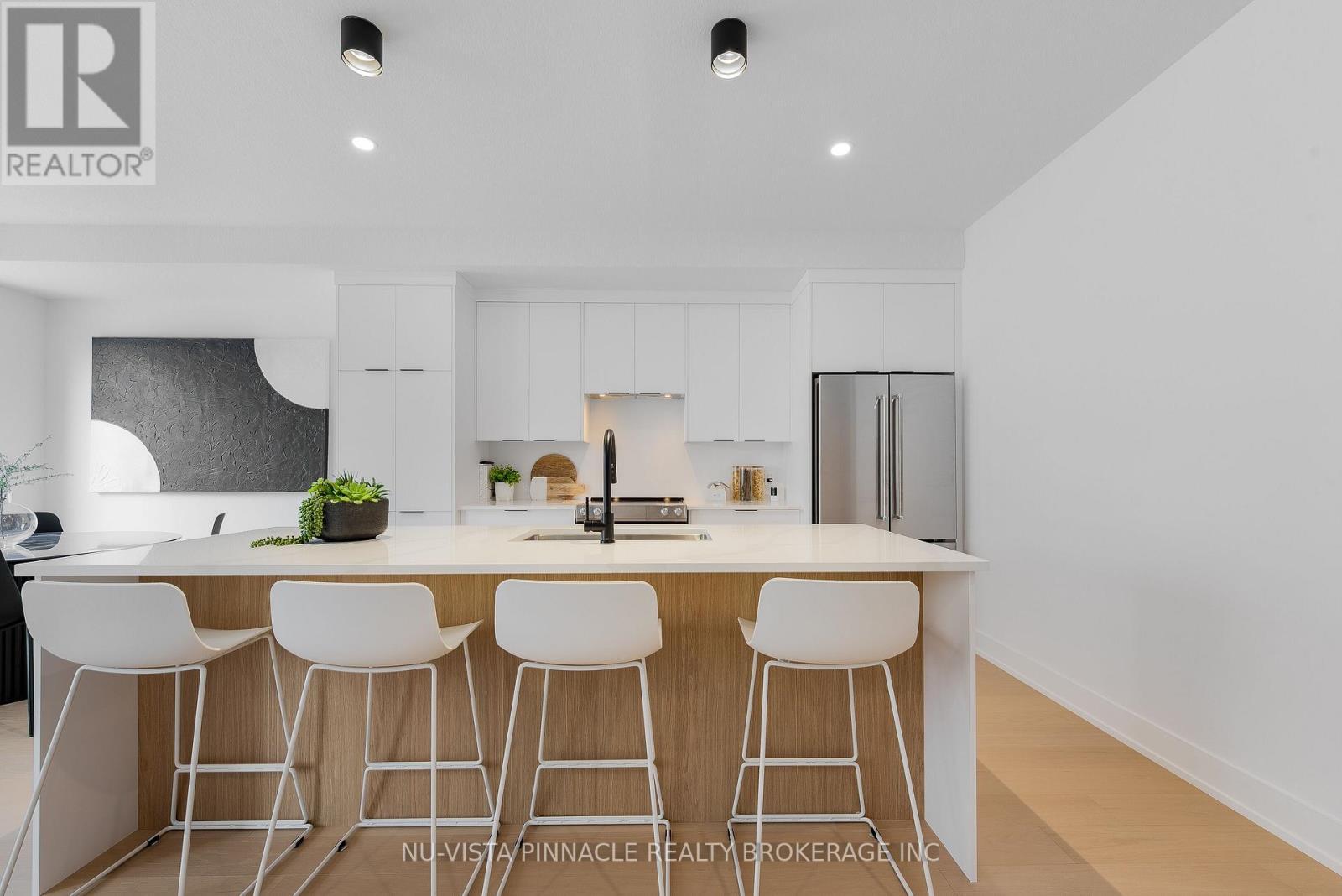 Photos of a similar unit - 72 - 1175 Riverbend Road, London South (South B), ON