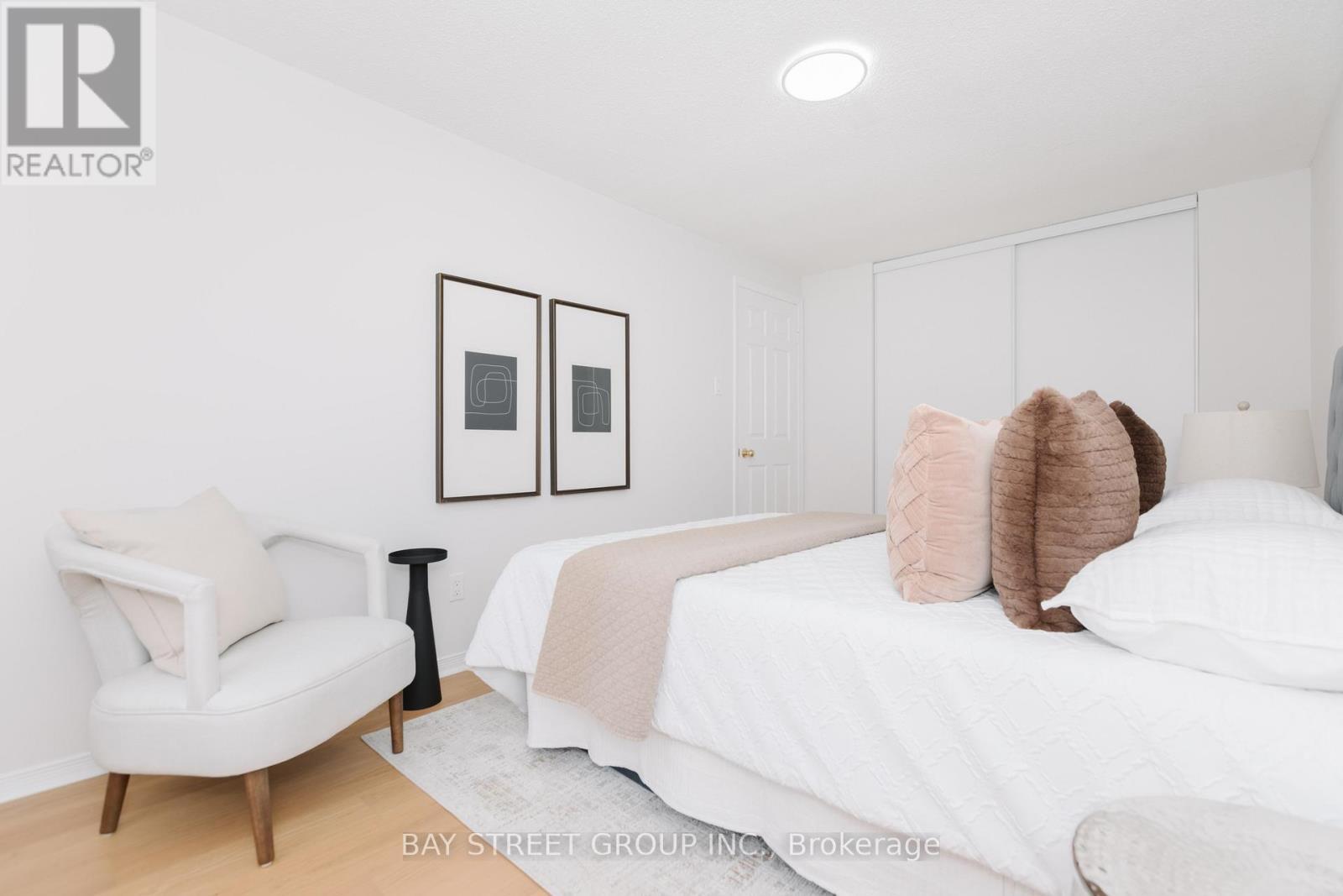75 Breckonwood Crescent, Markham, ON - Indoor Photo Showing Bedroom