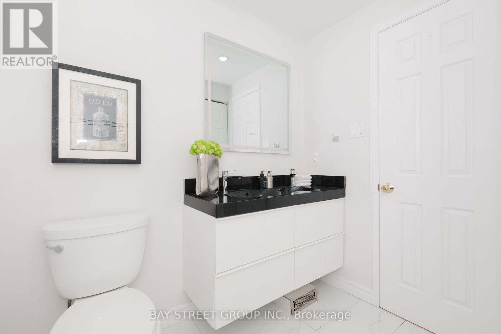 75 Breckonwood Crescent, Markham, ON - Indoor Photo Showing Bathroom