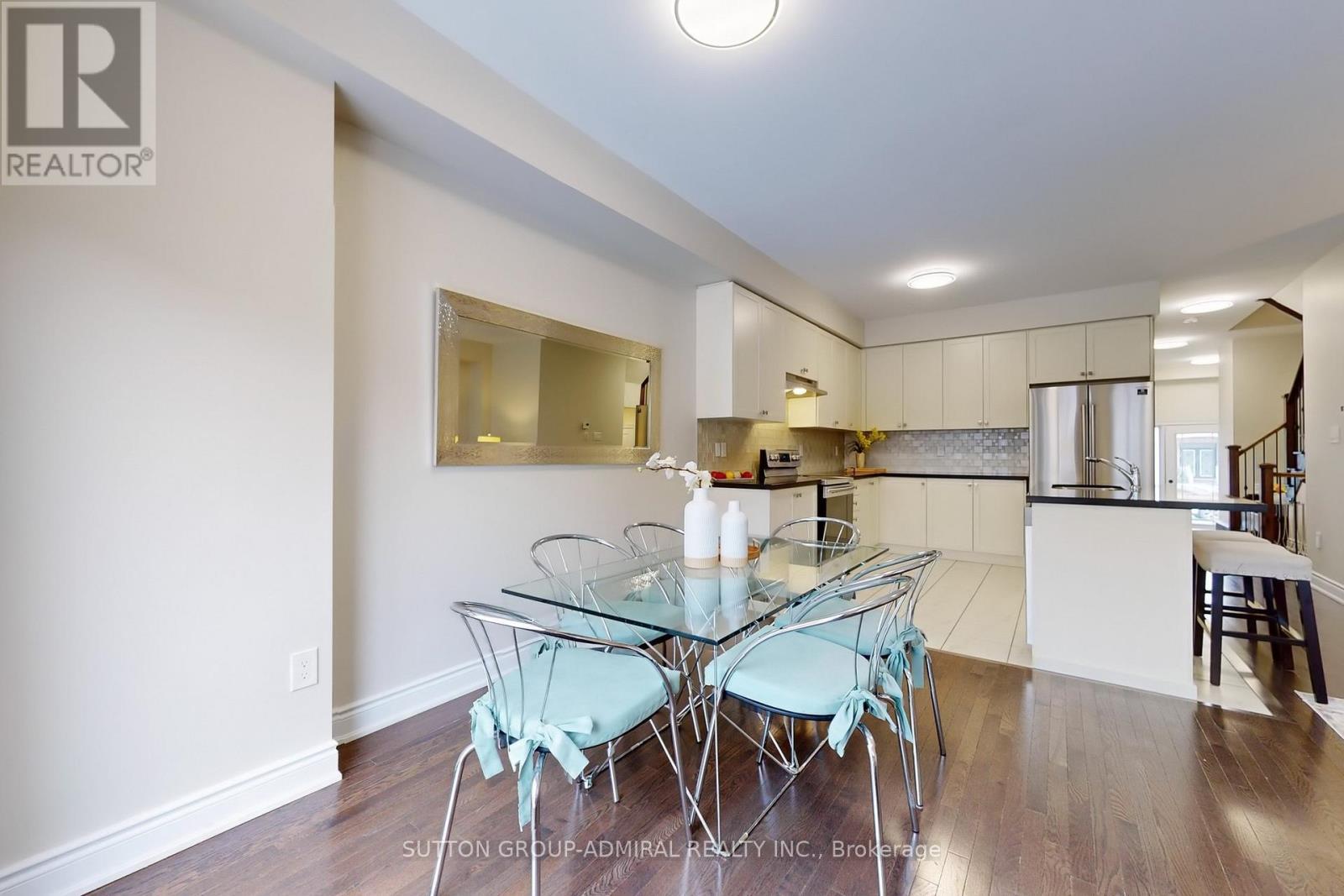 123 Arnold Crescent, New Tecumseth, ON - Indoor Photo Showing Dining Room