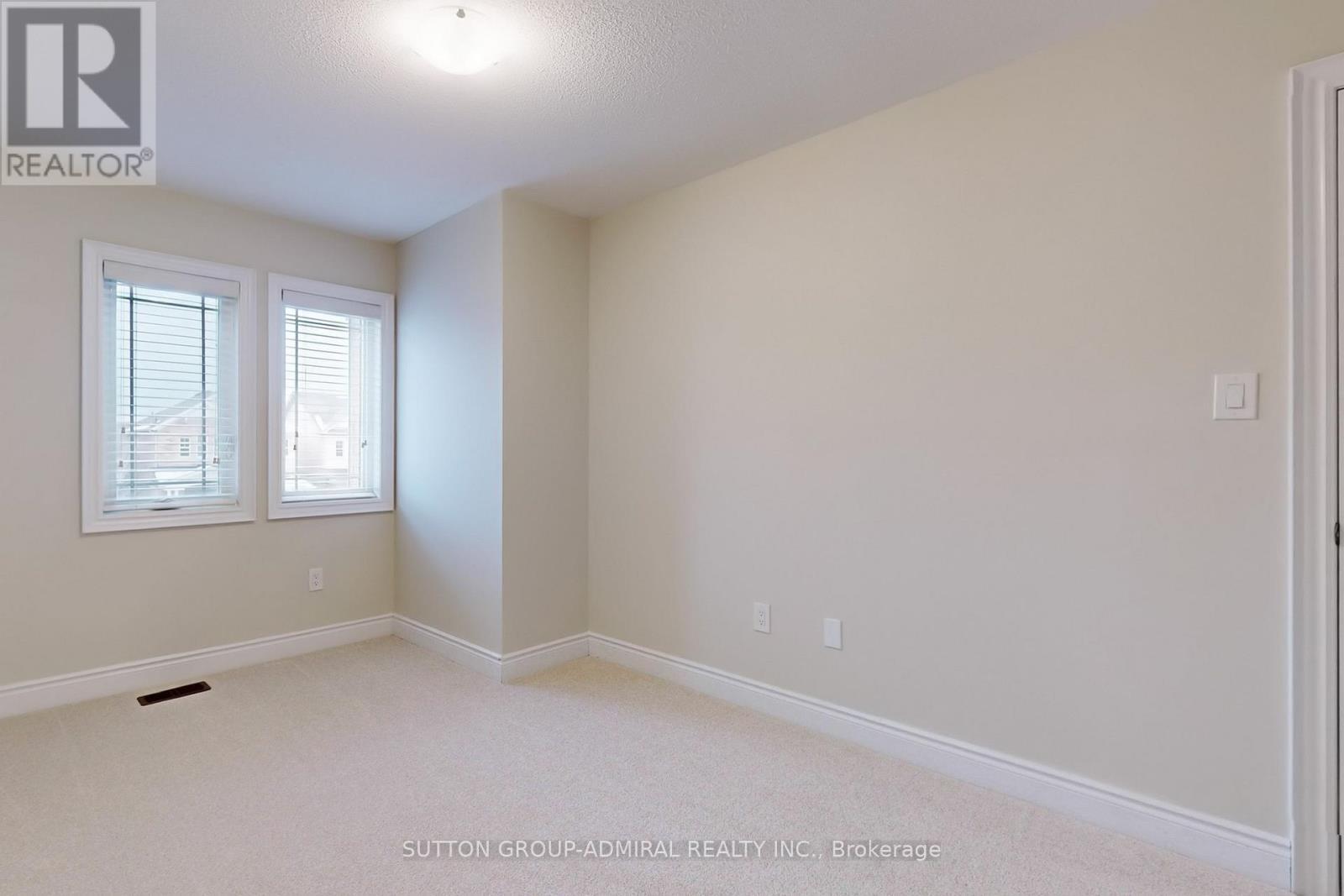123 Arnold Crescent, New Tecumseth, ON - Indoor Photo Showing Other Room