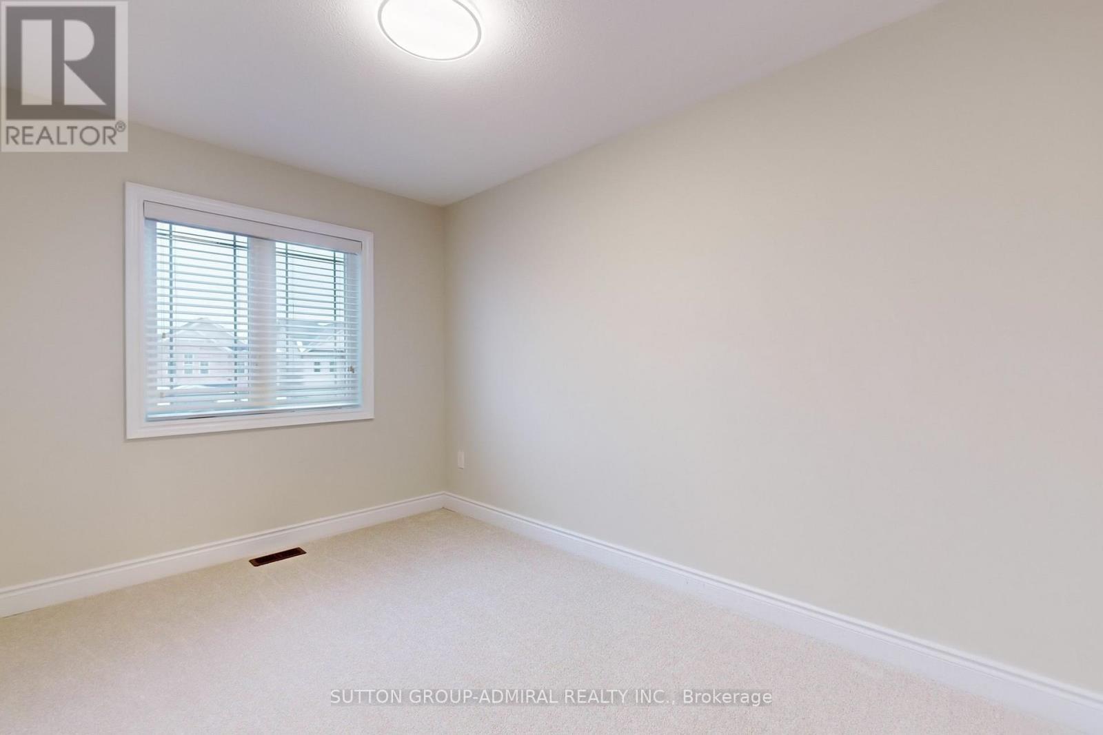 123 Arnold Crescent, New Tecumseth, ON - Indoor Photo Showing Other Room