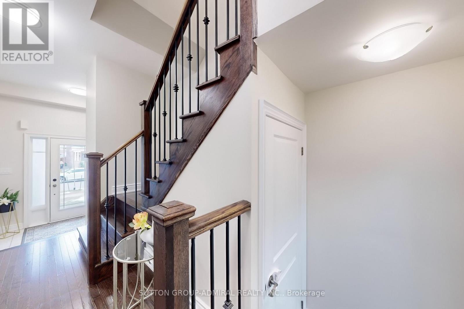123 Arnold Crescent, New Tecumseth, ON - Indoor Photo Showing Other Room