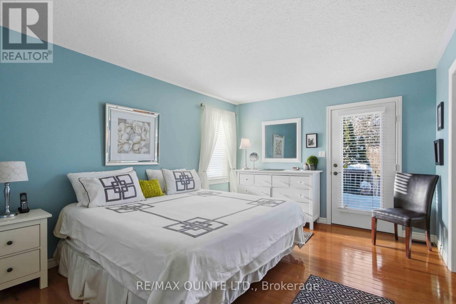 43 Gavey Street, Belleville (Thurlow Ward), ON - Indoor Photo Showing Bedroom