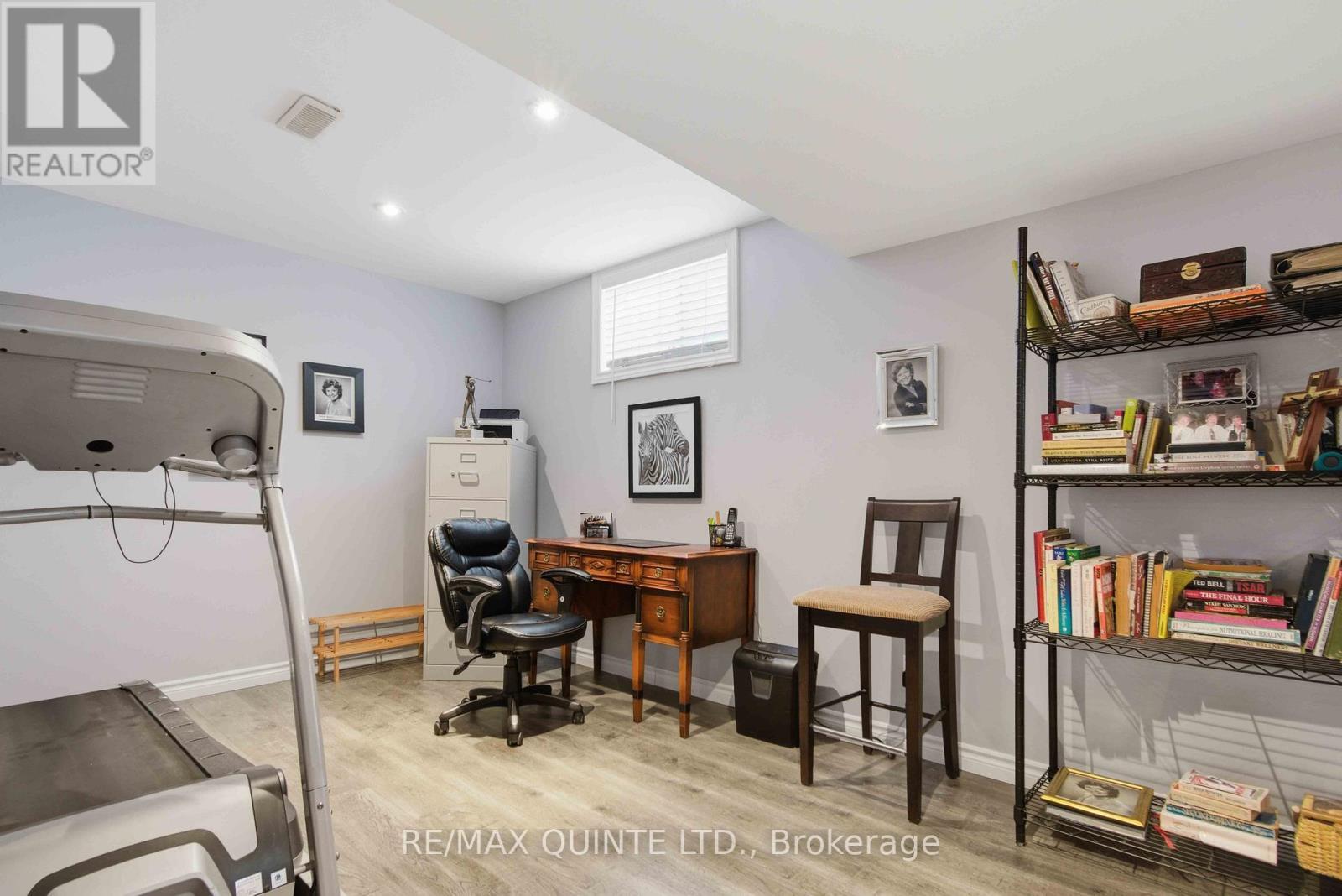 43 Gavey Street, Belleville (Thurlow Ward), ON - Indoor