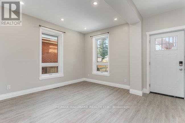Main - 291 Emerald Street N, Hamilton, ON - Indoor Photo Showing Other Room
