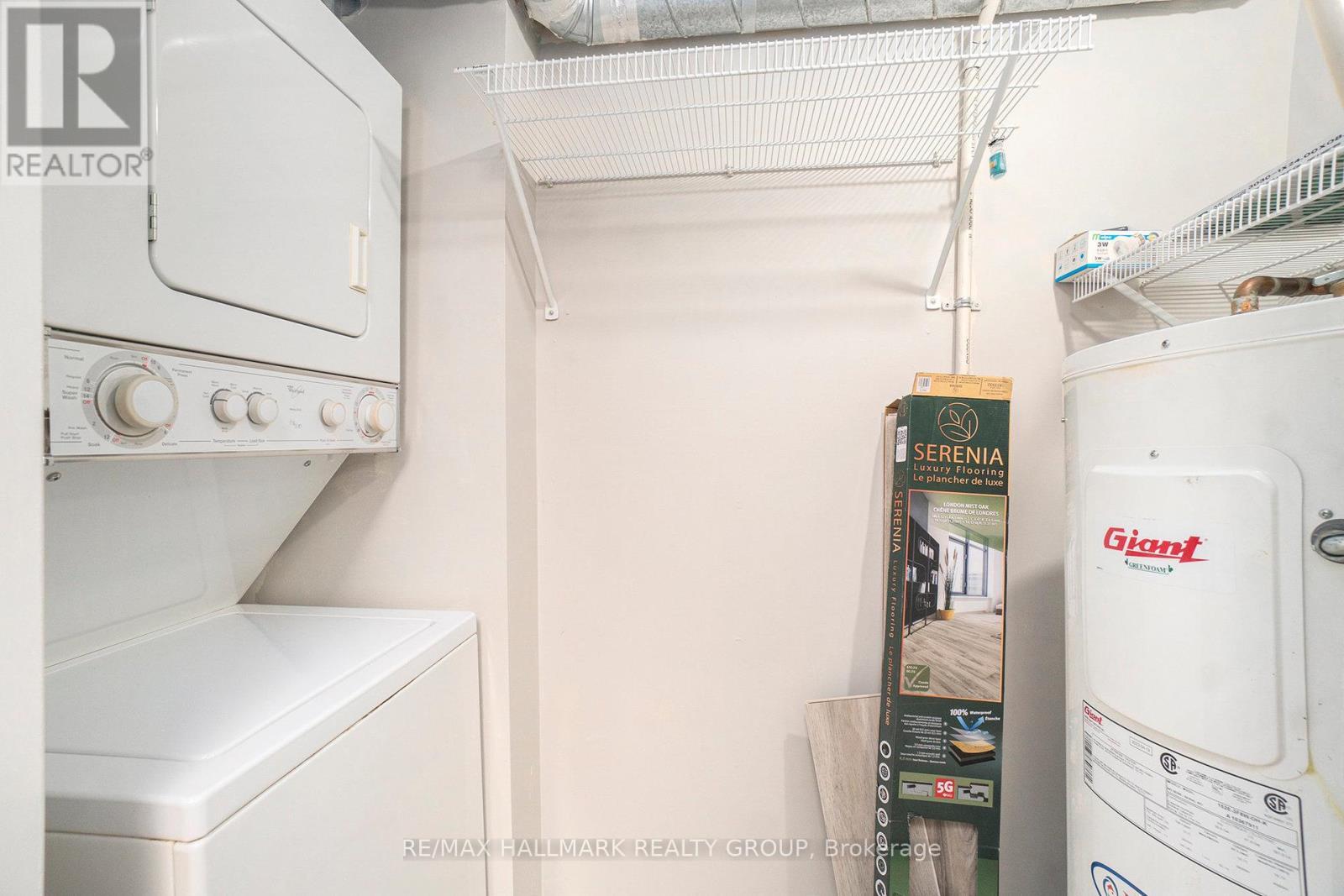 8F - 310 Central Park Drive, Ottawa, ON - Indoor Photo Showing Laundry Room