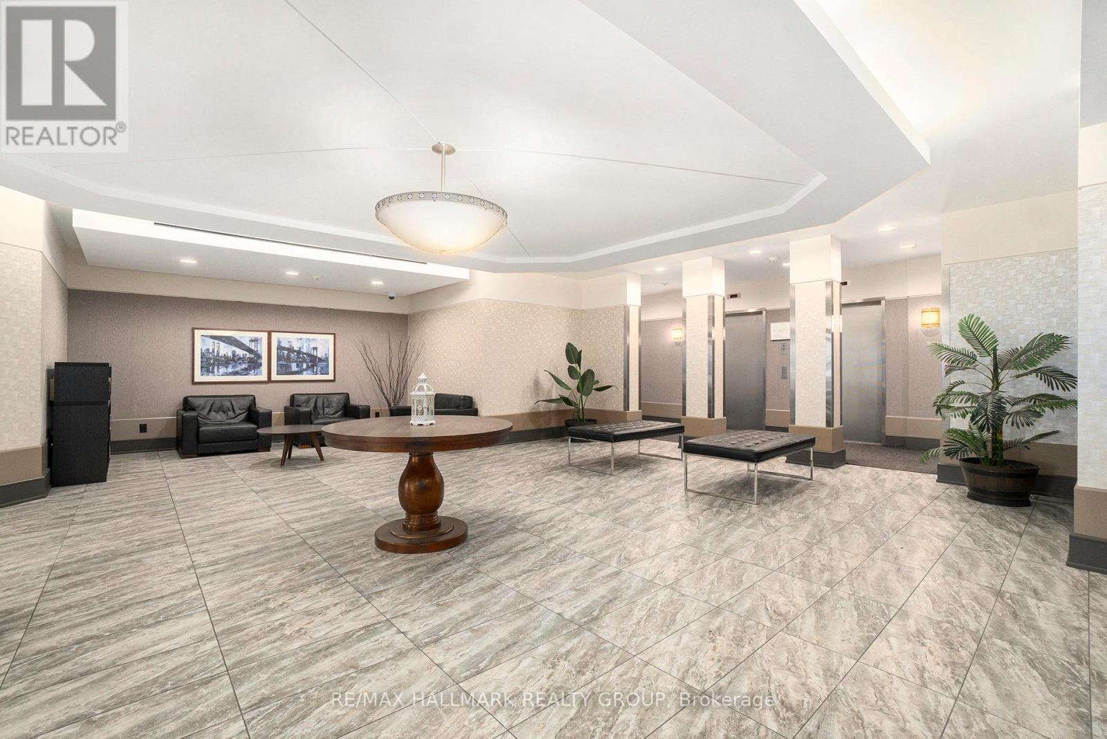 8F - 310 Central Park Drive, Ottawa, ON - Indoor Photo Showing Other Room