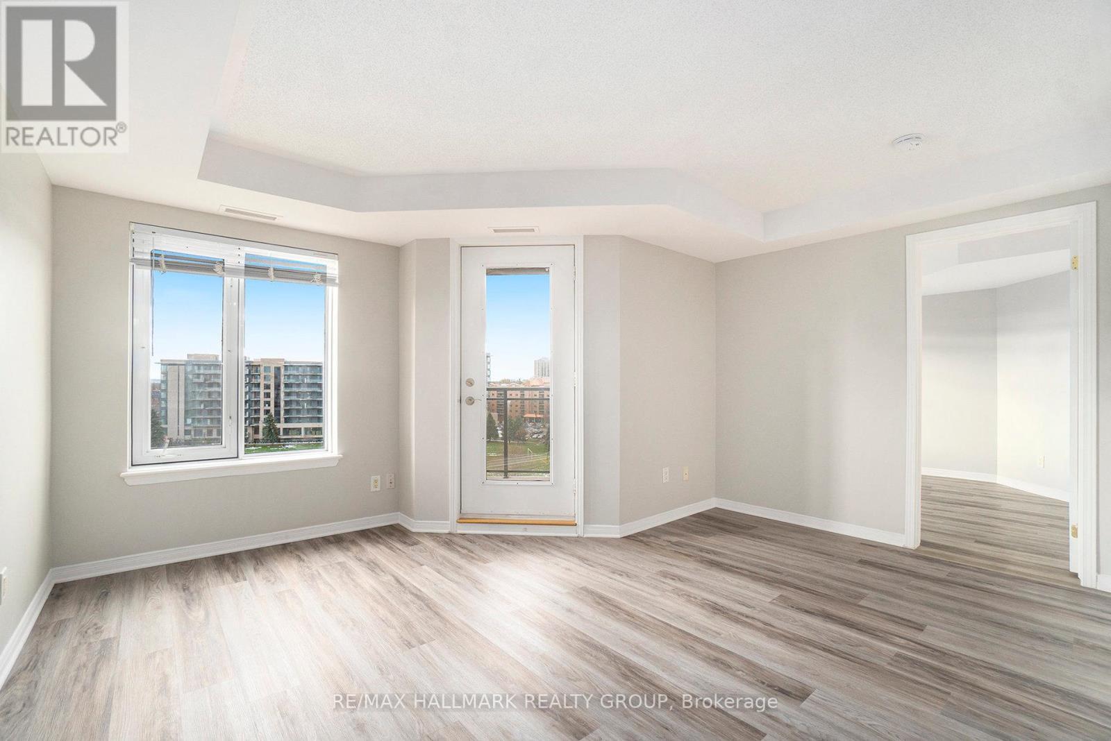 8F - 310 Central Park Drive, Ottawa, ON - Indoor Photo Showing Other Room