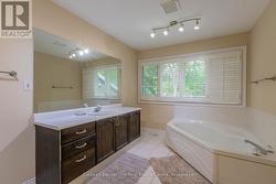 Primary bedroom ensuite. -