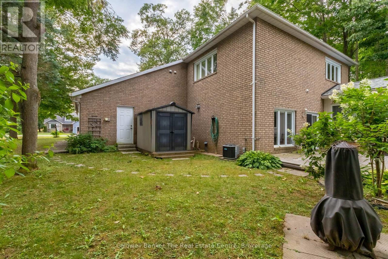 110 Forest Glen Drive, Gravenhurst (Muskoka (S)), ON - Outdoor With Exterior