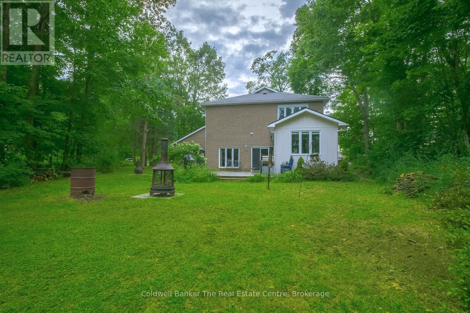 Backyard, photo has been enhanced. - 110 Forest Glen Drive, Gravenhurst (Muskoka (S)), ON - Outdoor
