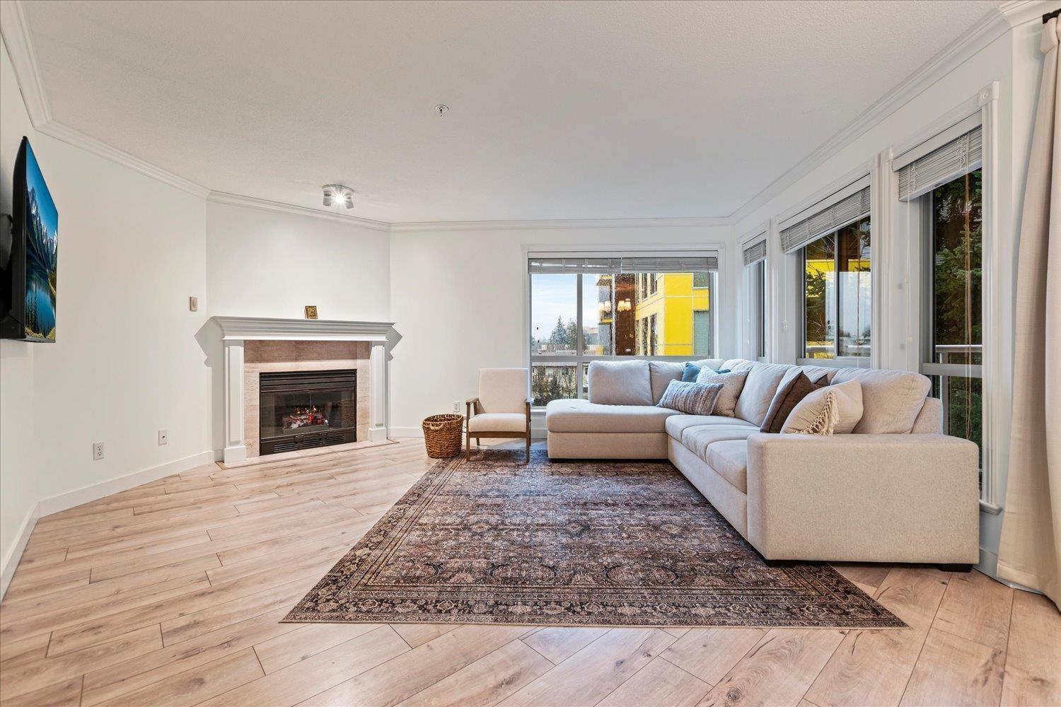301 2575 Ware Street, Abbotsford, BC - Indoor Photo Showing Living Room With Fireplace