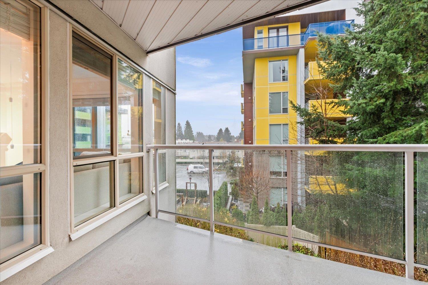 301 2575 Ware Street, Abbotsford, BC - Outdoor With Exterior